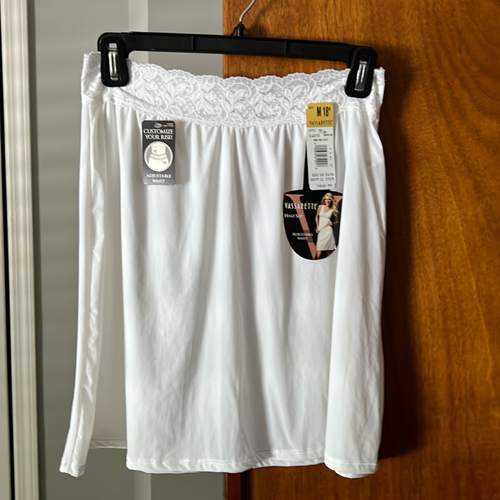 Vassarette half slip adjustable waist